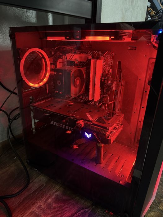 Setup Gaming i9-11900f RTX 3060TI 16gb RAM ssd500 gb + birou, scaun si periferice