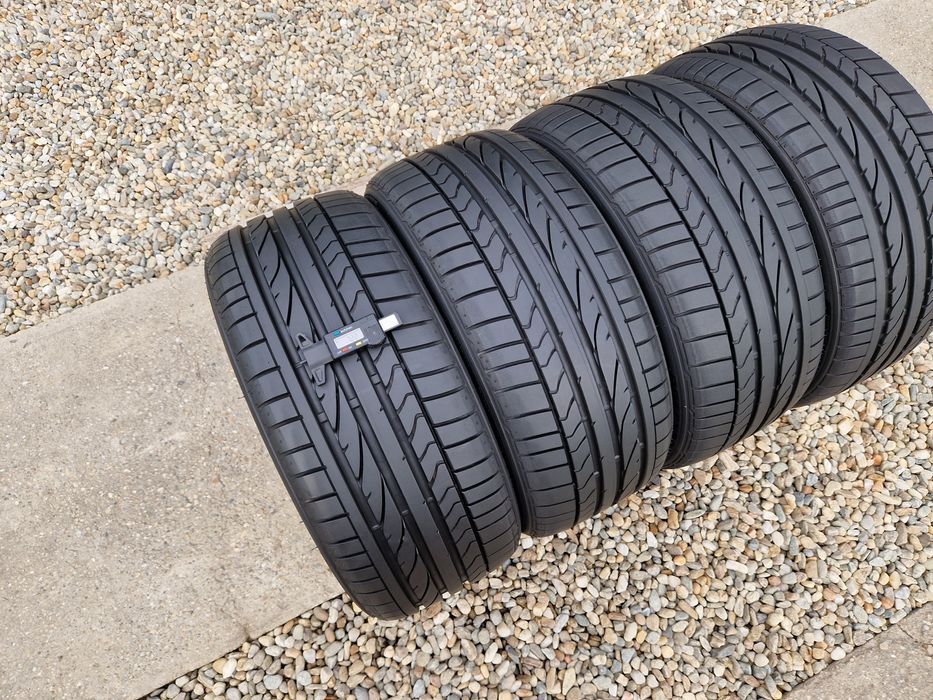4anvelope vara 215 40 17 Bridgestone aprx Noi (7mm)