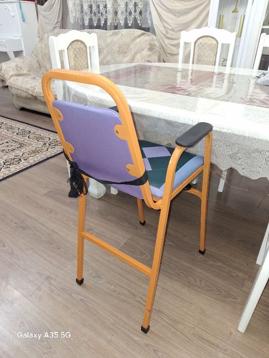Детский прочный  стульчик