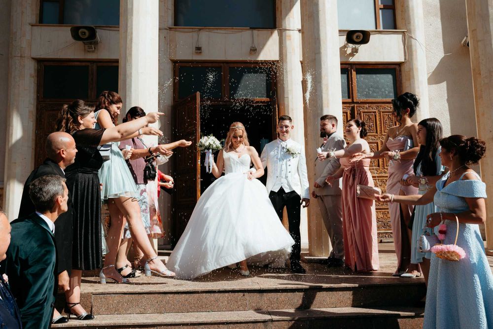 Fotograf - Videograf de Nunta/Botez/Majorat - Oferta in anunt!