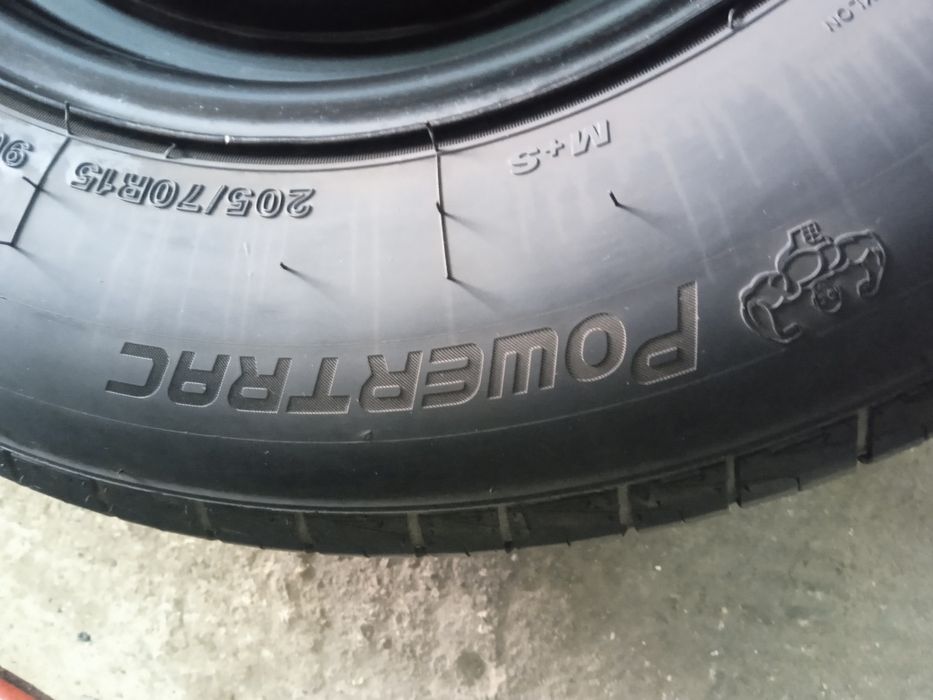 Шины комплект на дисках