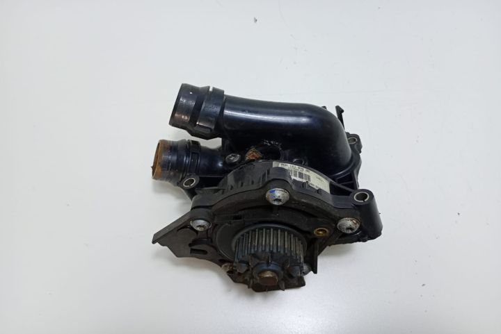 Pompa apa 06H12126AB Volkswagen VW Golf a 6-a generatie