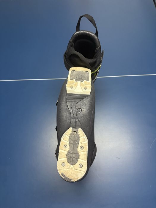 Clapari schi Fischer RC Pro 115 Walk, negru, marime 29,5 (45 EU)