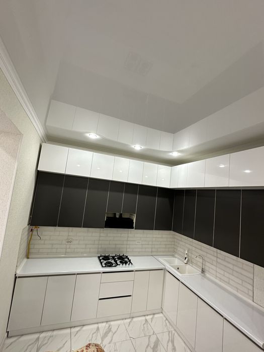 Кух гарнитур сатылады