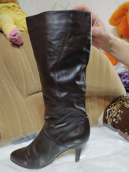 Женские модельные осенние сапоги