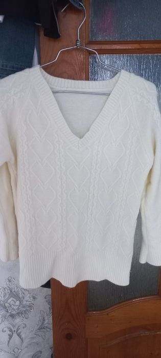 Продам женские тёплые кофту