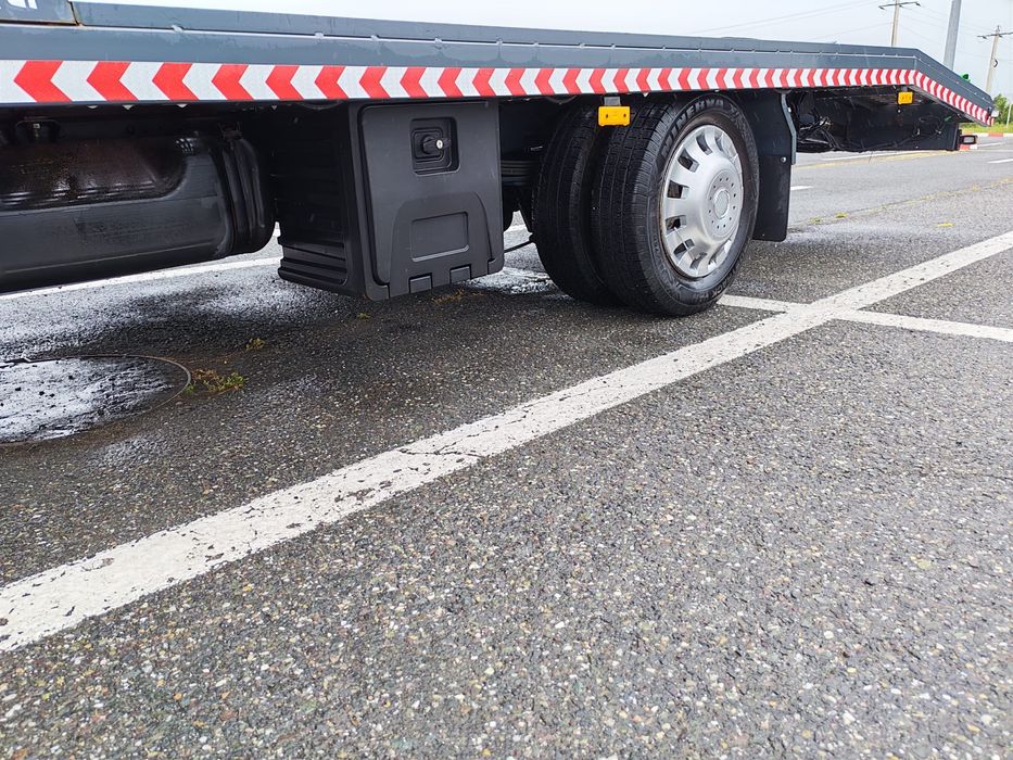 Iveco daily autoplatforma 35C17