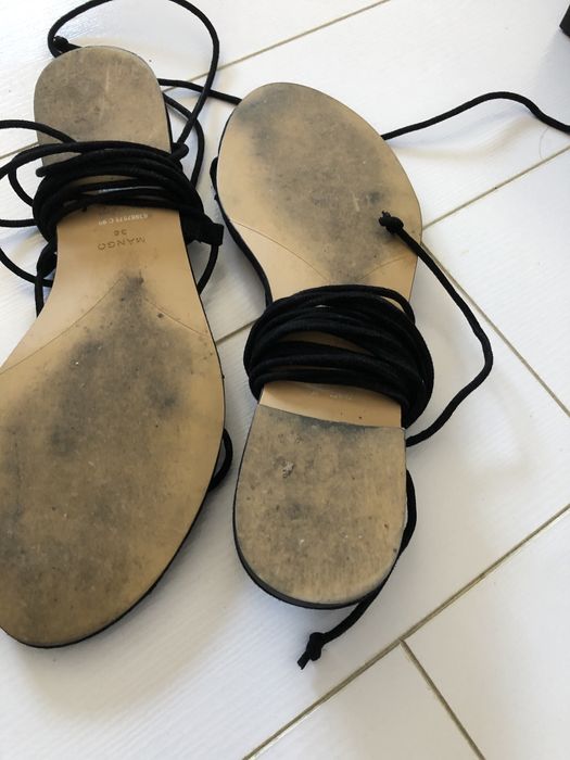 Sandale din piele intoarsa Mango