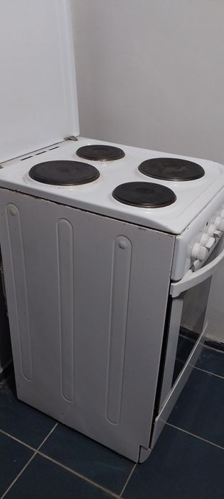 электрическая плита  индезит