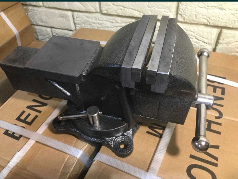 Тиски, киска , Tiskiy маленькие и большие