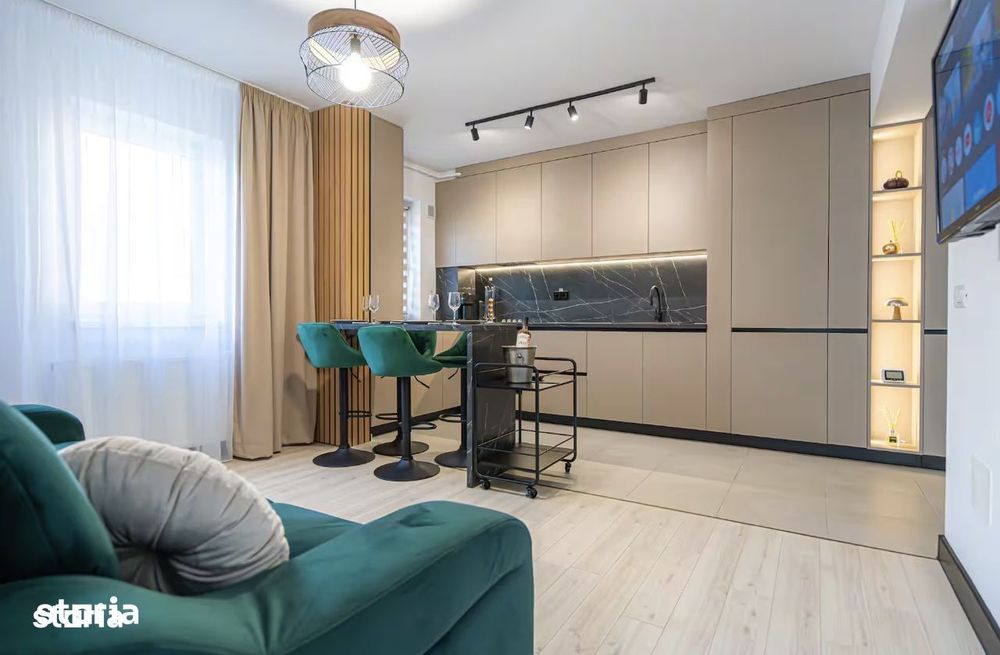 Apartament de 2 camere zona TRACTORUL,