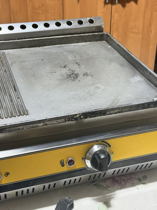 Грильница Remta R89