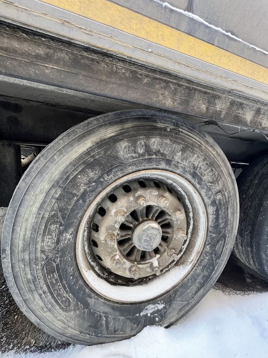 Резина на тягач не дорого  315/70R22.5  385/65R/22.5