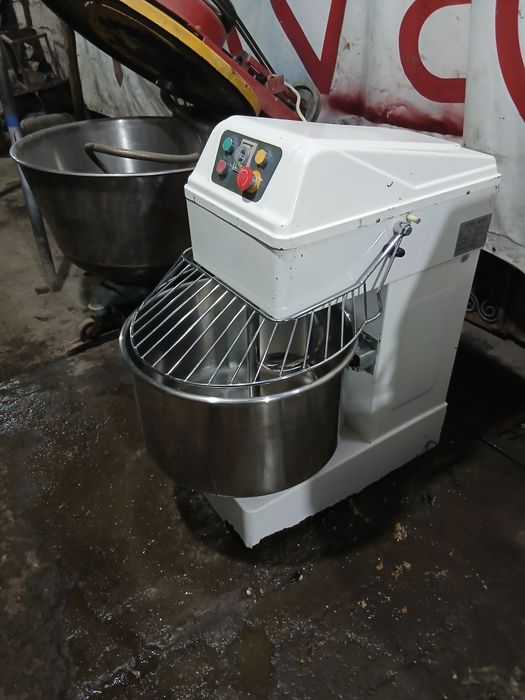 Xamir meshalka 60 letr