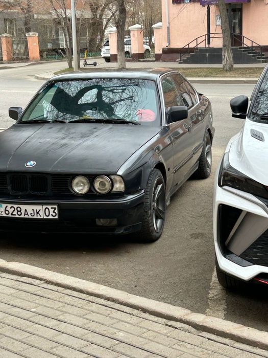 Продам бмв е34 2.5