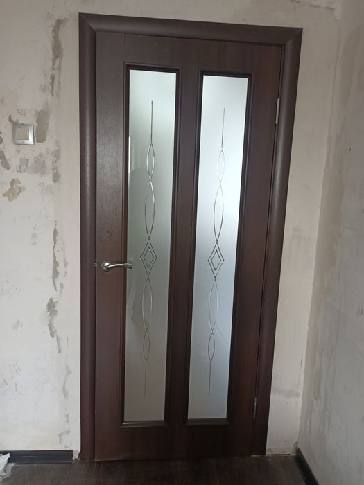 Продам двери межкомнатные
