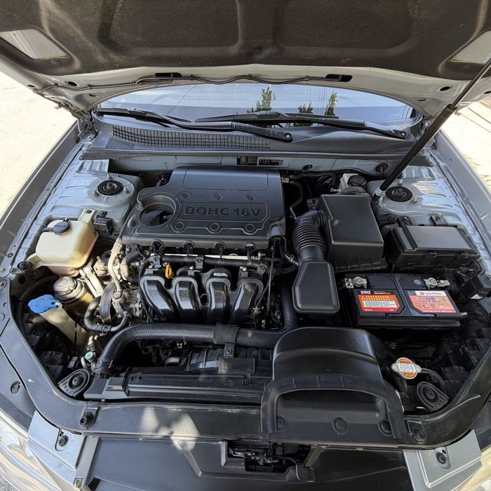 Hyundai Sonata nf 2009 2.0litr