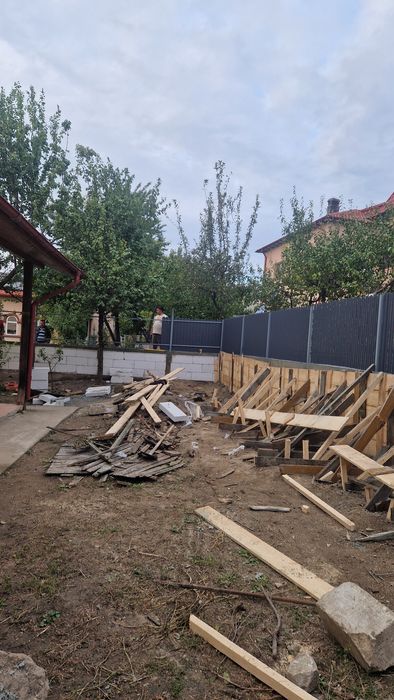 Executăm garduri și porți la comanda clientului