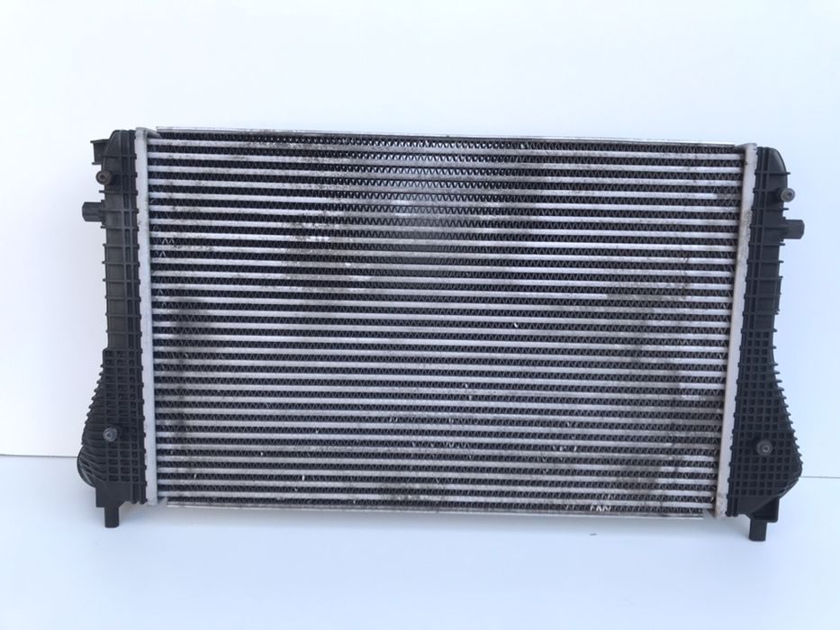 Radiator intercooler vw Passat B6/B7/CC/Golf 6/CBAB/CBBB/CAY/CFFB.