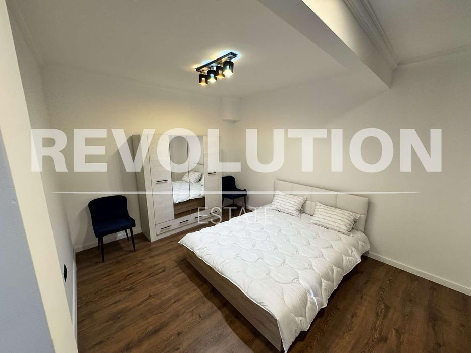 Тристаен апартамент  в гр.Варна, м-т Ален мак!