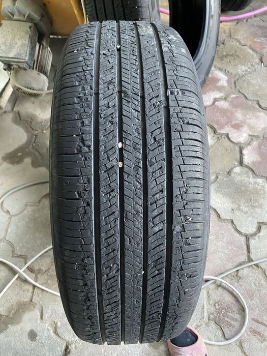 Продам б/у  Шины 235/65/17