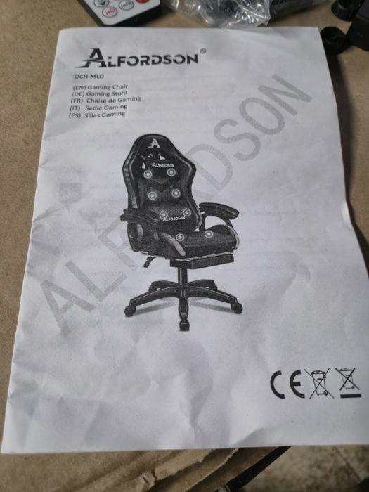 Масажен Геймърски стол  с 8-точков масаж 12 цвята,RGB LED светлина