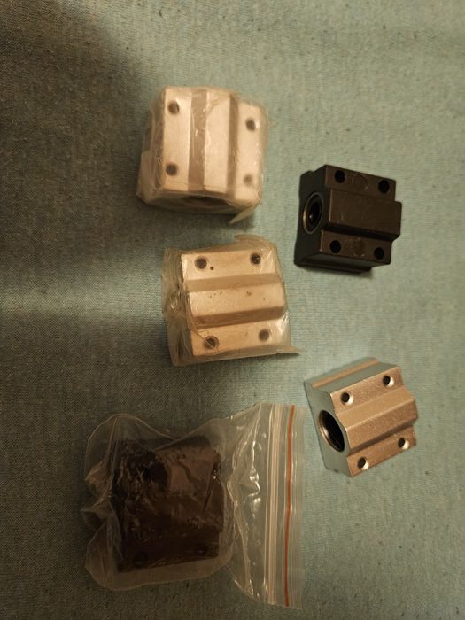 Fulie curea GT2, rulment liniar SCS8UU, LM8UU