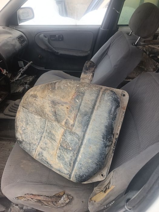 Бензобак ваз 2104