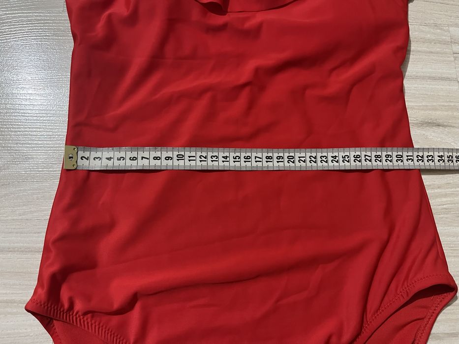 Продавям цял бански Defacto, размер S