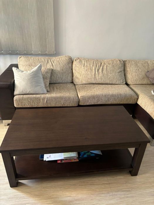 Холно обзавеждане