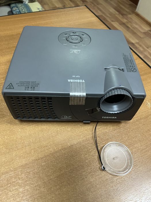 Проектор toshıba tdp 8s