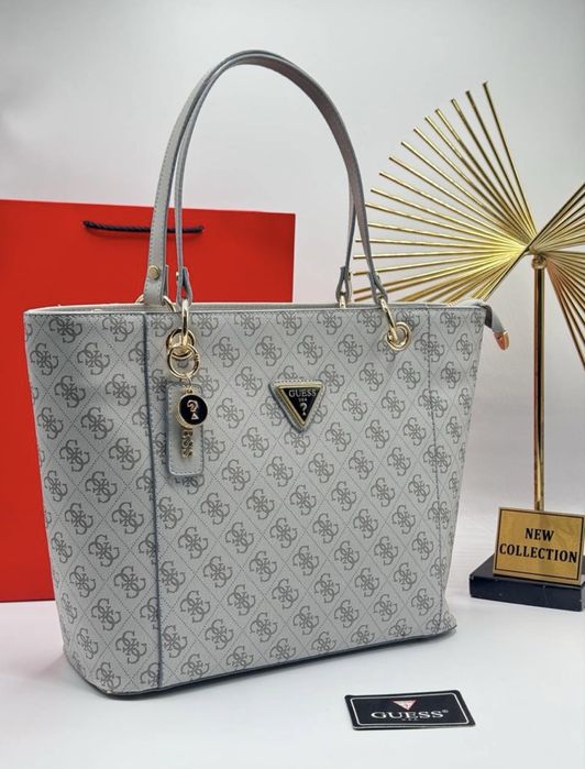 Geanta Guess Dimensiuni 32/ 27