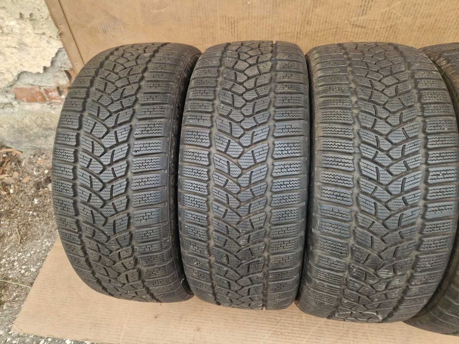 4 Firestone R18 225/45
Зимни гуми 
DOT2819