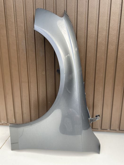 Aripa st fata Audi A4 B8 Facelift  cod culoare LX7R 2012-2015