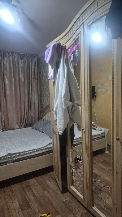 Продаётся гарнитур б/у с матрацем