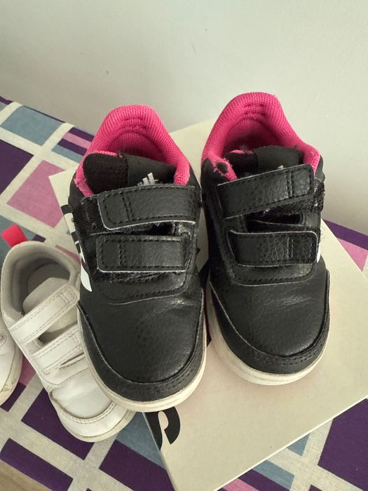 Маратонки за момиче 2 чифта adidas