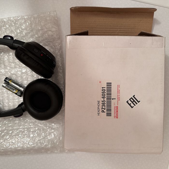 Наушники универсальные безпроводные