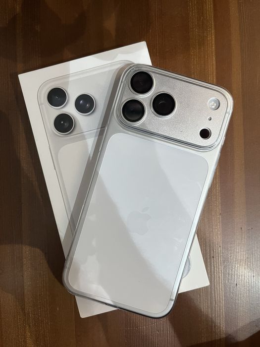 lphone 17 pro Max EAC