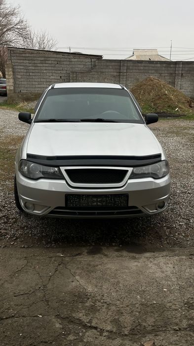 Машина сатылады.