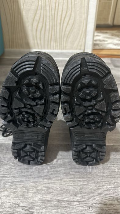 Берцы летниее на высокой подошве !