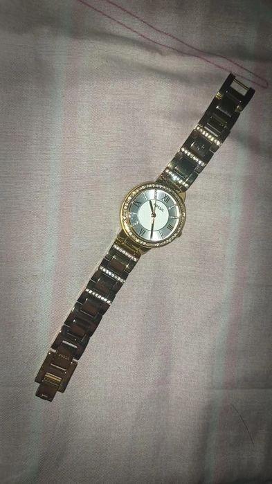 классные часы и сумка