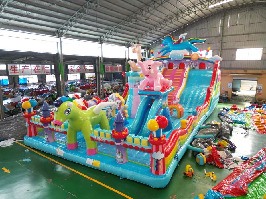 Батуты - надувной аттракцион