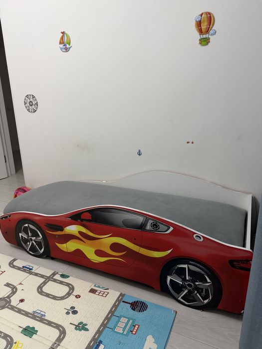 Продам детскую кровать