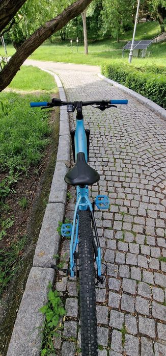 Bicicletă electrică Cube