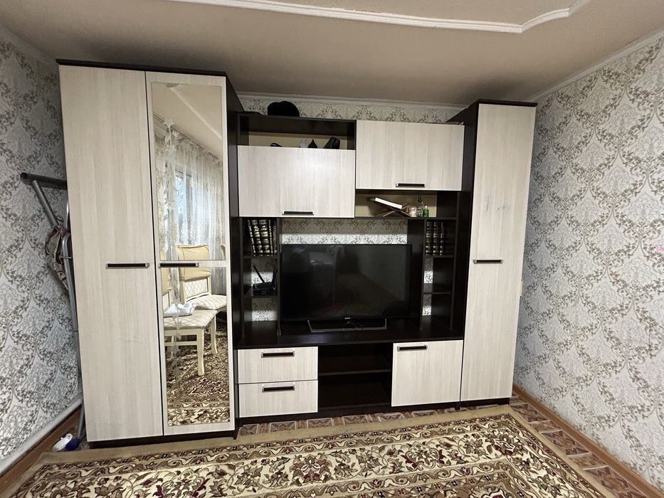 Стенка , Горка для гостинной и спальни