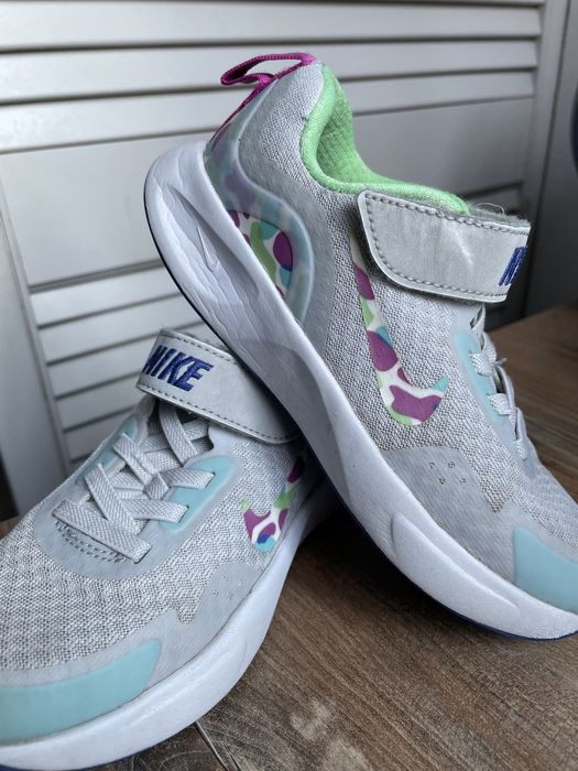 Nike -adidasi , super pret!