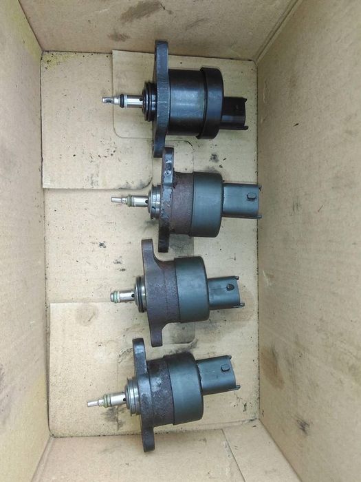 Regulator presiune senzor pompa inalte bmw e39 520d dezmembrez piese d