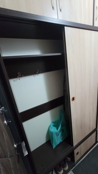 Продам прихожку