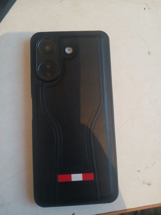 Продам Xiaomi redmi 13C 8/256