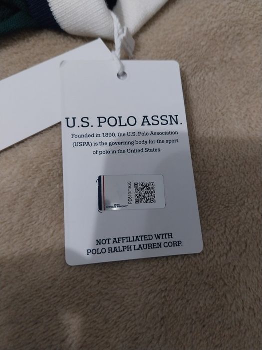 Vând bluza polo băieți verde